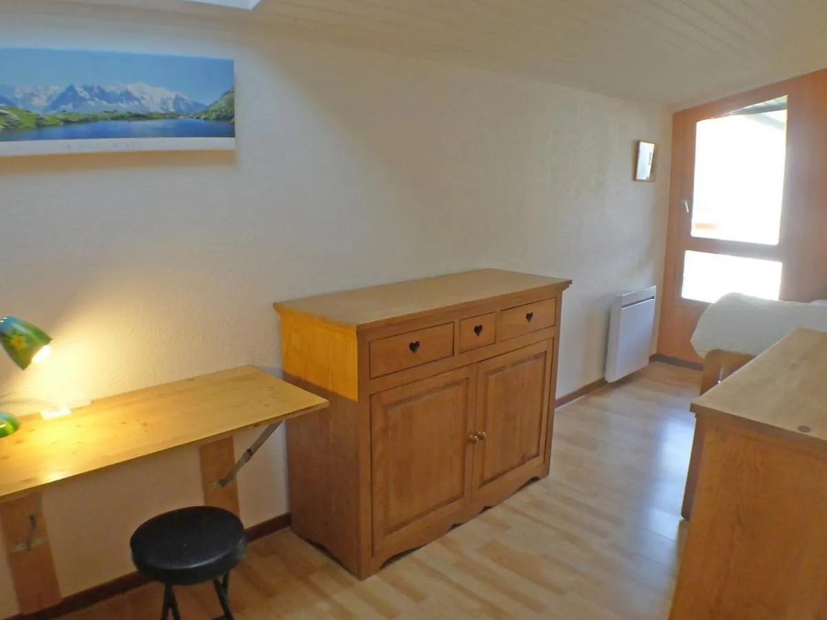 شقة Appartement Lumineux Au Dernier Etage, 3 Pieces, Centre De Samoens, Proche Commerces Et Navette Ski - Fr-1-629-23