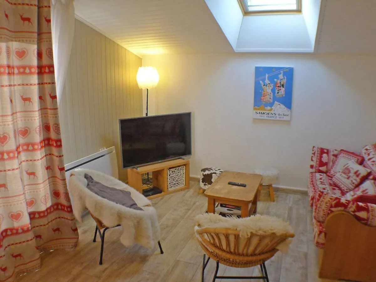 Appartement Lumineux Au Dernier Etage, 3 Pieces, Centre De Samoens, Proche Commerces Et Navette Ski - Fr-1-629-23
